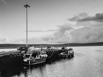 le port d'uyeasound, unst, shetland